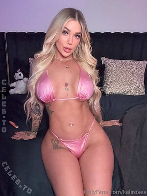 Kali Roses photo