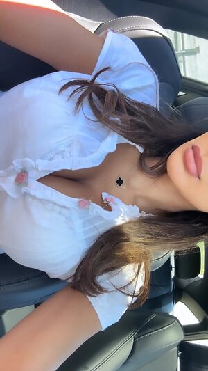 Kamelia K. Nude Leaked Photo #24