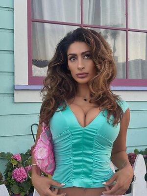 Kamelia K. Nude Leaked Photo #65