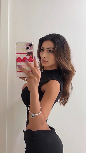 Kamelia K. Nude Leaked Photo #66