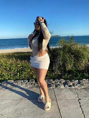 KAMILLA FARIA leaked photo #6