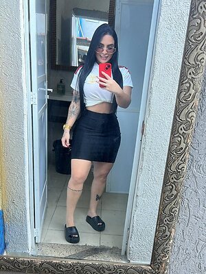 KAMILLA FARIA leaked photo #21
