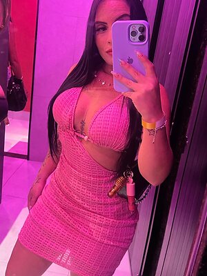 KAMILLA FARIA leaked photo #34