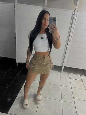 KAMILLA FARIA leaked photo #47
