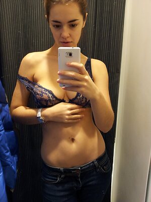 Kamilla leaked photo #40