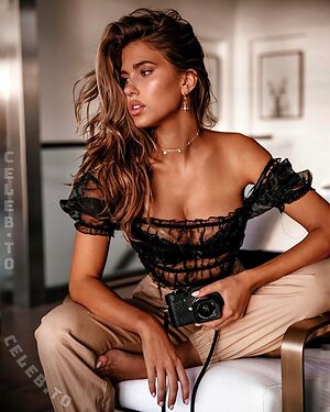 Kara Del Toro Nude Leaked Photo #118