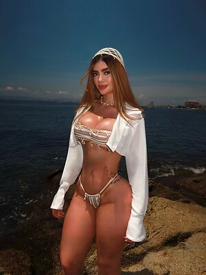 Karen Romero leaked photo #20