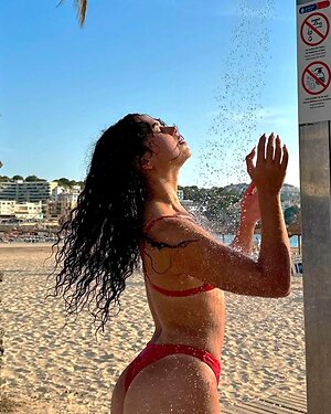 Karin Qayumová leaked photo #5