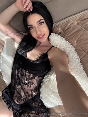 Karina Lust photo