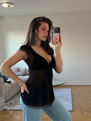 Karina Scherzer Nude Leaked Photo #36