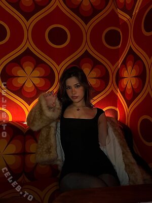 Karina Scherzer Nude Leaked Photo #74