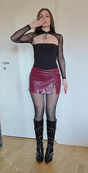 karindreamcatcher Nude Leaked Photo #14