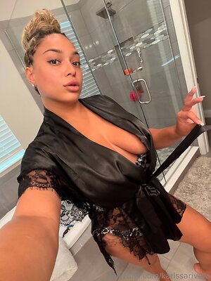 Karissa Rivera leaked photo #4