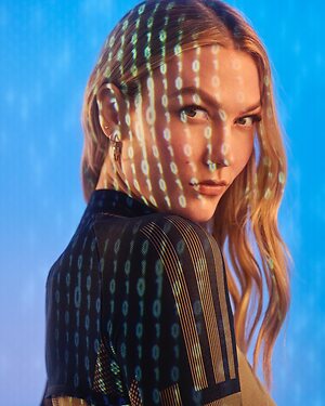 Karlie Kloss leaked photo #7