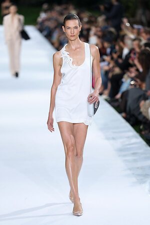Karlie Kloss leaked photo #54