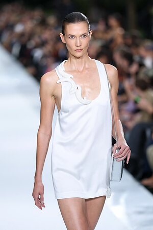 Karlie Kloss leaked photo #56