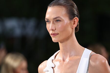 Karlie Kloss leaked photo #65