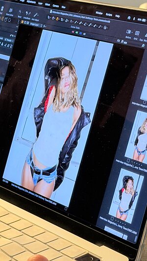 Karol G leaked photo #53