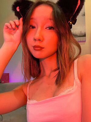 Karolinacreamm leaked photo #3