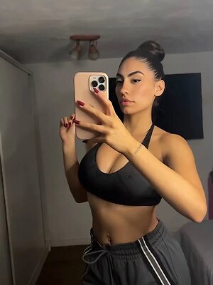 karollinaa leaked photo #2