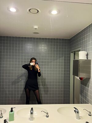 Karolína Bulisová leaked photo #15