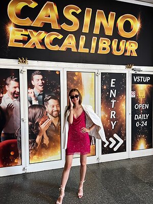 Karolína Bulisová leaked photo #16