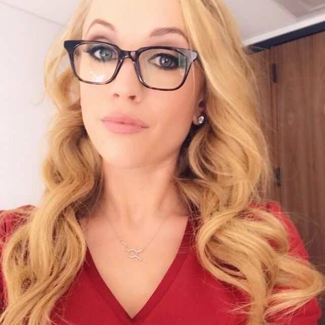 Kat Timpf leaked photos