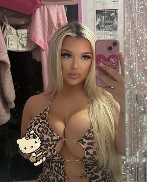 Kat leaked photo #159