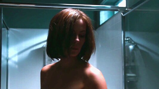 Kate Beckinsale leaked photo #15