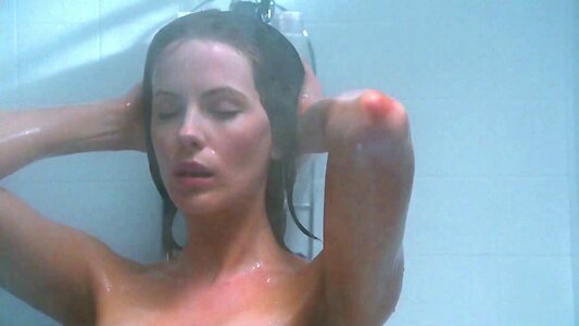 Kate Beckinsale Nude Leaked Photo #97