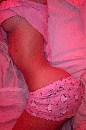 Kate Compton leaked photo #20