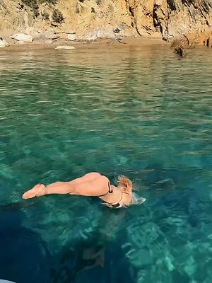 Kate Hudson Hot leaked photo #27