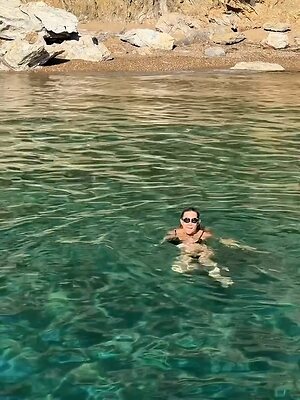 Kate Hudson Hot leaked photo #29