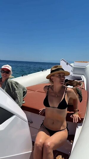 Kate Hudson Hot leaked photo #36
