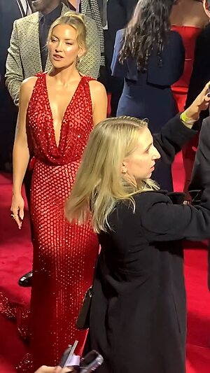 Kate Hudson Hot leaked photo #62