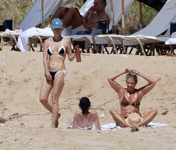 Kate Hudson leaked photo #60