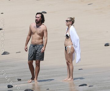 Kate Hudson leaked photo #67