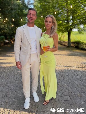 Kate Lawler leaked photo #28