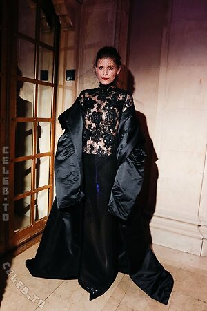 Kate Mara Nude Photos