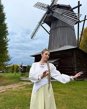Kate Shumskaya leaked photo #82