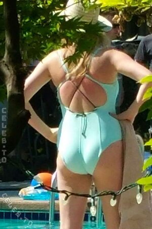 Kate Upton Nude Leaked Photo #17