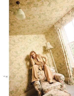 Kate Winslet leaked photo #52