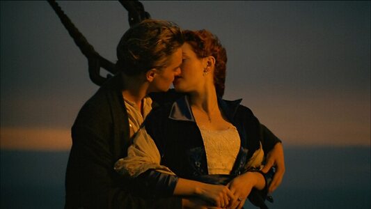 Kate Winslet leaked photo #66