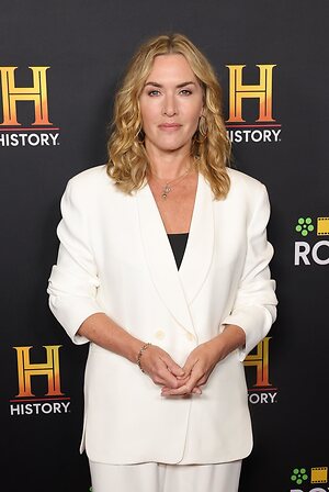 Kate Winslet leaked photo #155