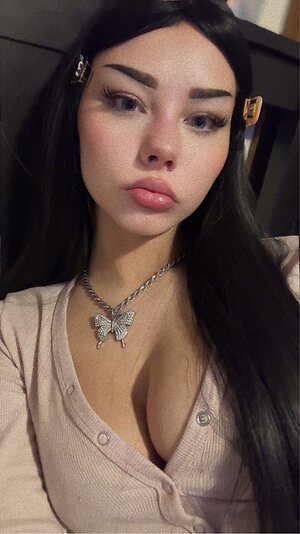 Katelyn Jones leaked photo #9
