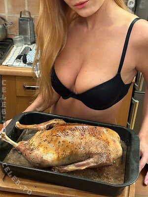 Katerina Karaskova Nude Leaked Photo #73