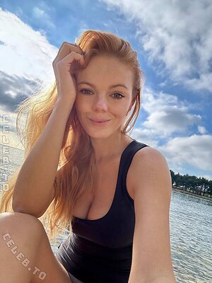 Katerina Karaskova Nude Leaked Photo #98