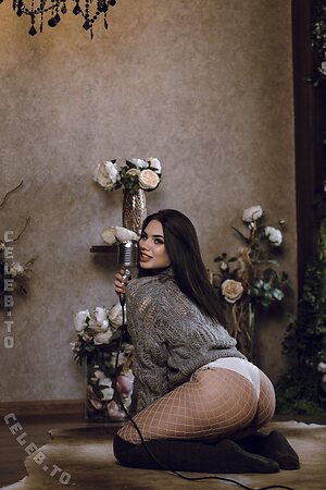 Katerinchik More Nude Photos