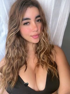Katerine Cardenas leaked photo #22