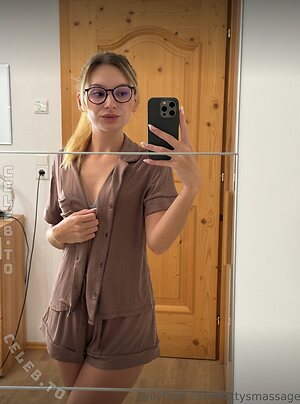 Katharina Hopfer leaked photo #43